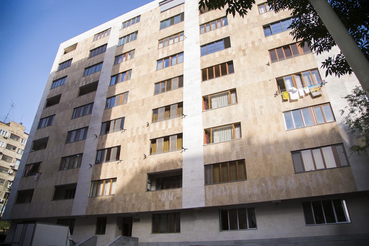 Apartments On Mashtots By Picnic Erivan Dış mekan fotoğraf